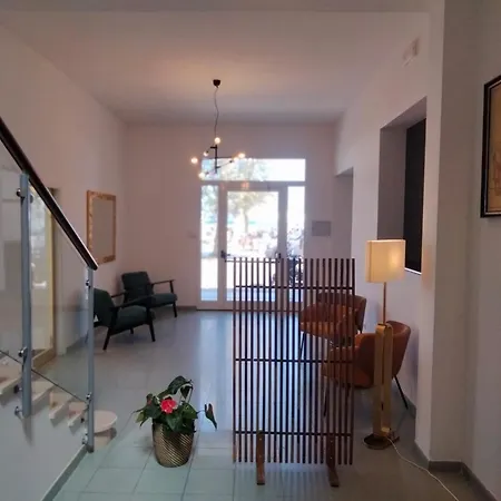 Il Faro Hotel 2*