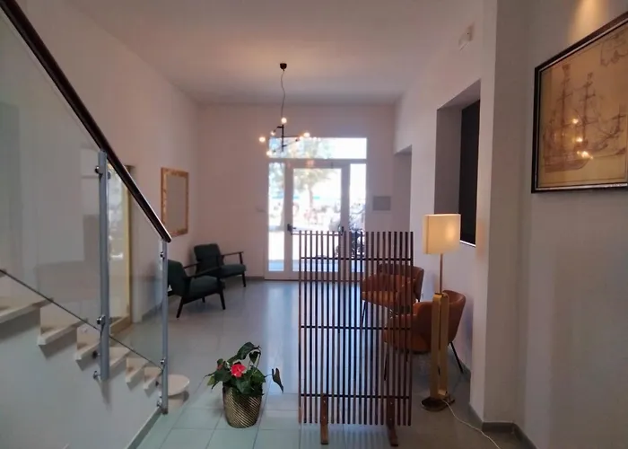 Il Faro Otel 2*